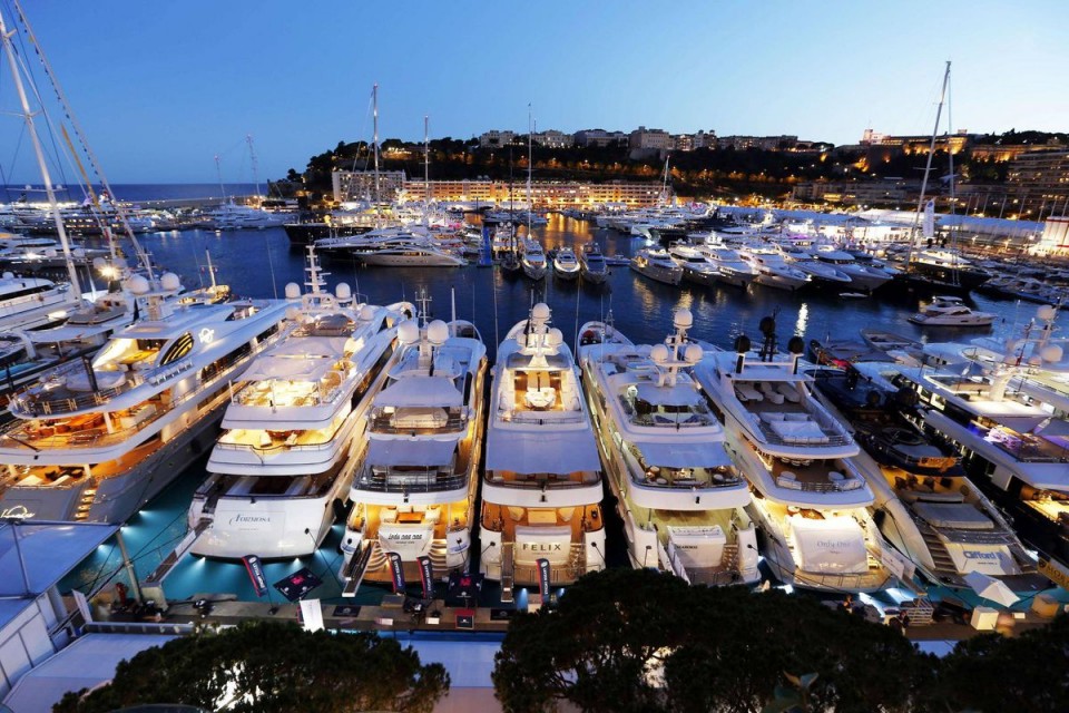 Streets of Monaco яхта