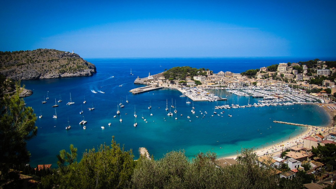 Yacht Cruise to the Balearic Islands