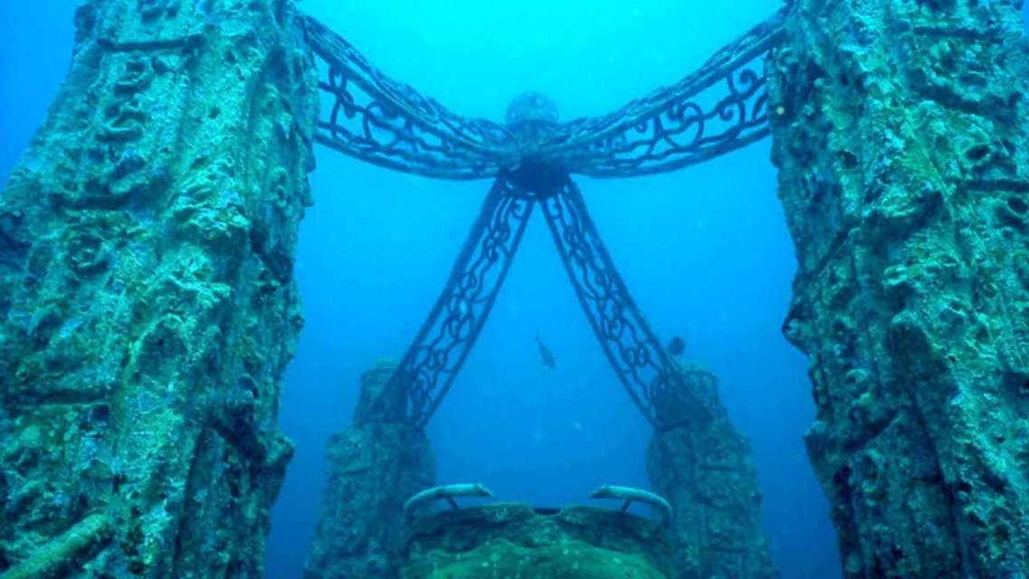 The most interesting underwater diving cities