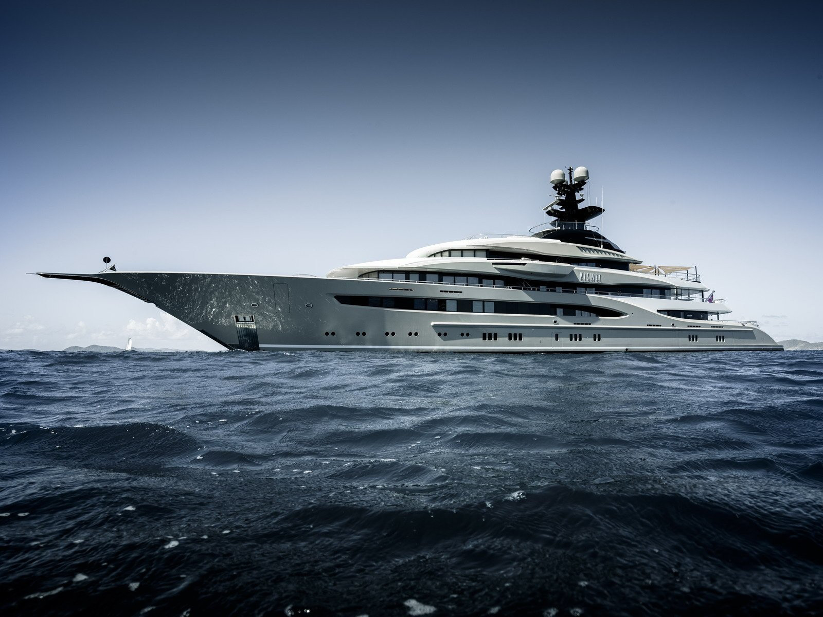 Kismet yacht deals