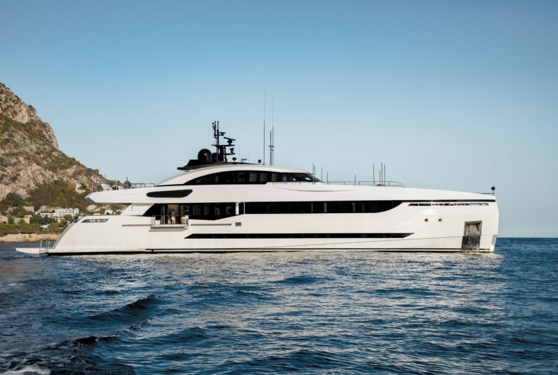 M/Y K