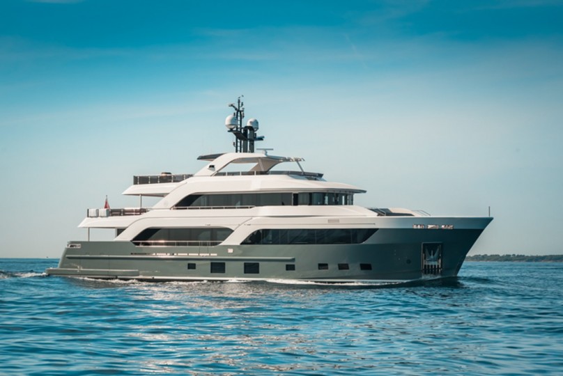 M/Y Astrum