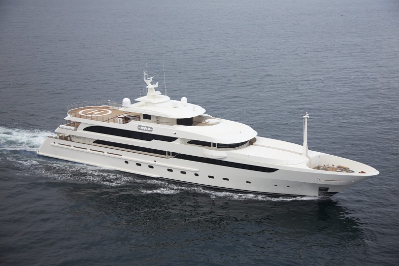 M/Y Maybe