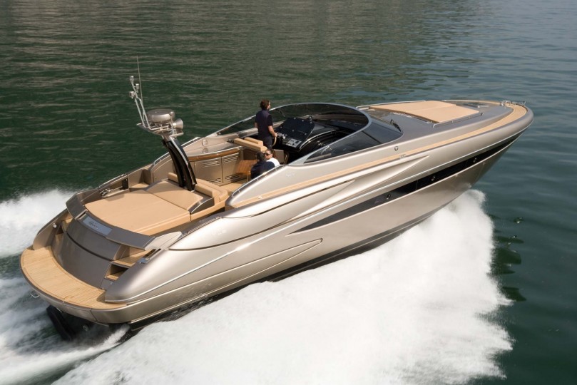 Riva Rivale 52