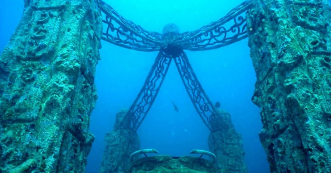 The most interesting underwater diving cities