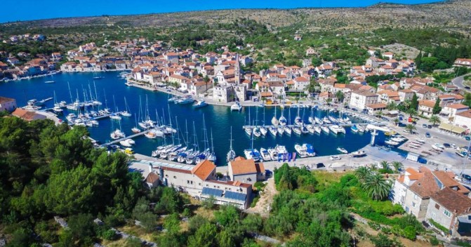 Yacht marinas in Croatia