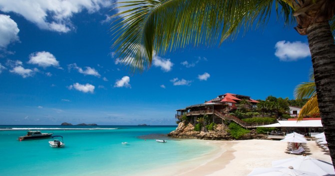Самые красивые места на Карибах для круиза на яхте