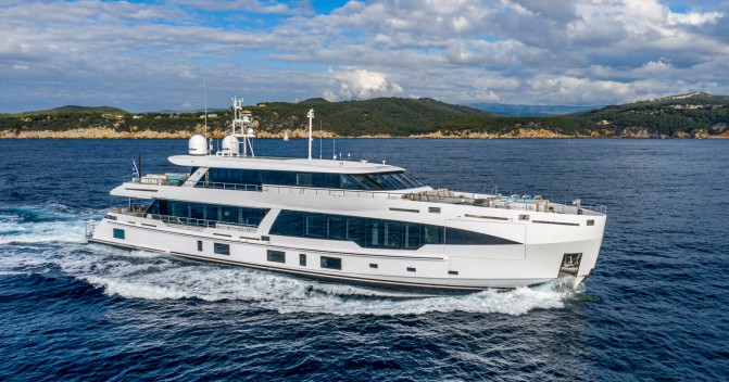 The 41m Yildiz superyacht M55 is now on the market
