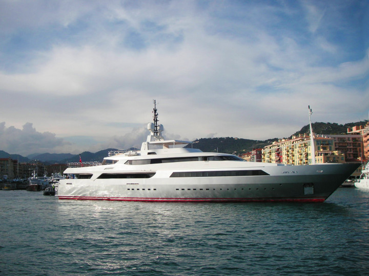 M/Y Vicky